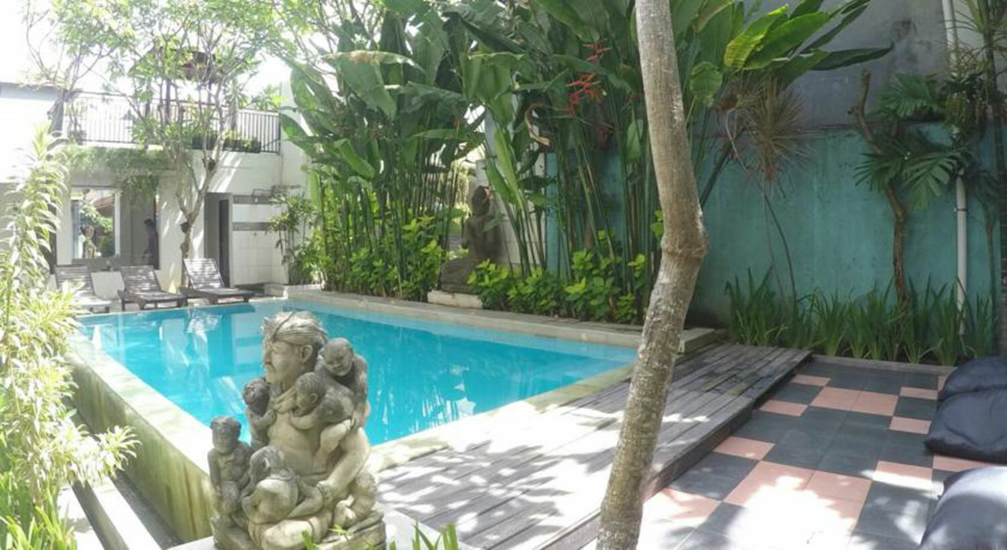กูตา บีช โฮเทล Hostel ภายนอก รูปภาพ